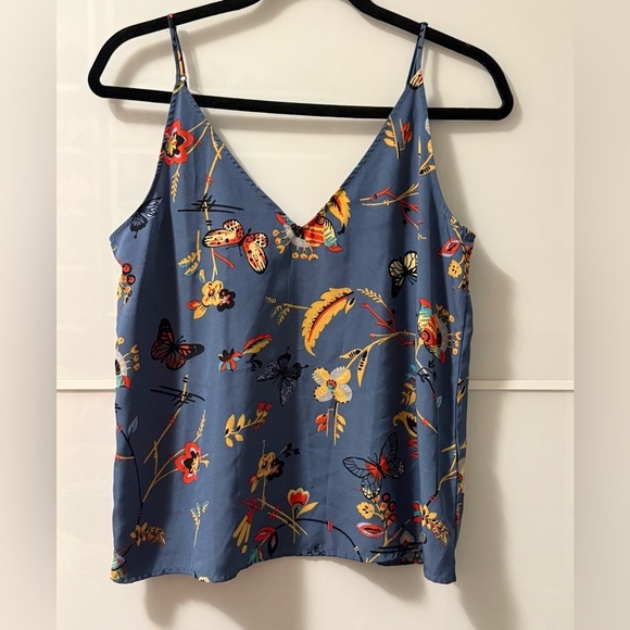 Abercrombie & Fitch Tops - Abercrombie & Fitch Blue Floral Camisole
